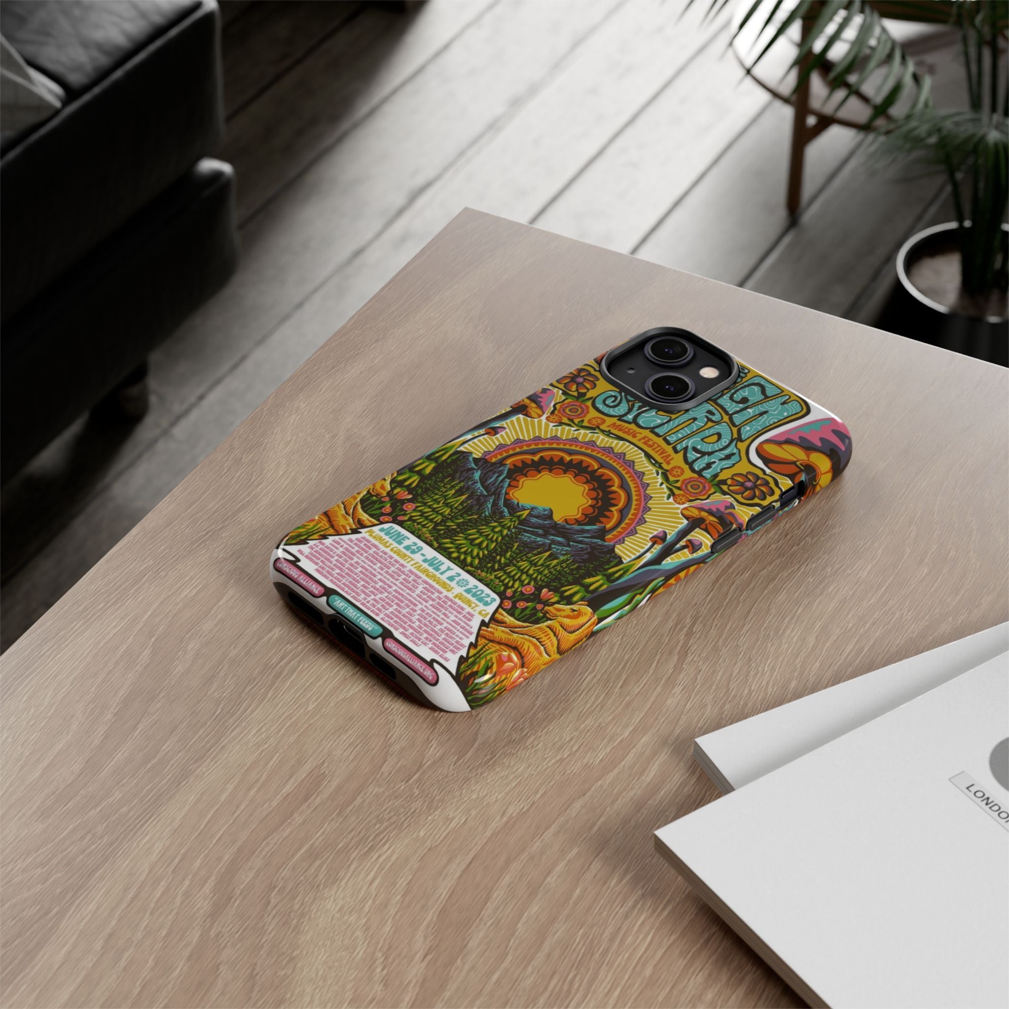 Psychedelic Festival Forest – Retro Mushroom Tough iPhone Case