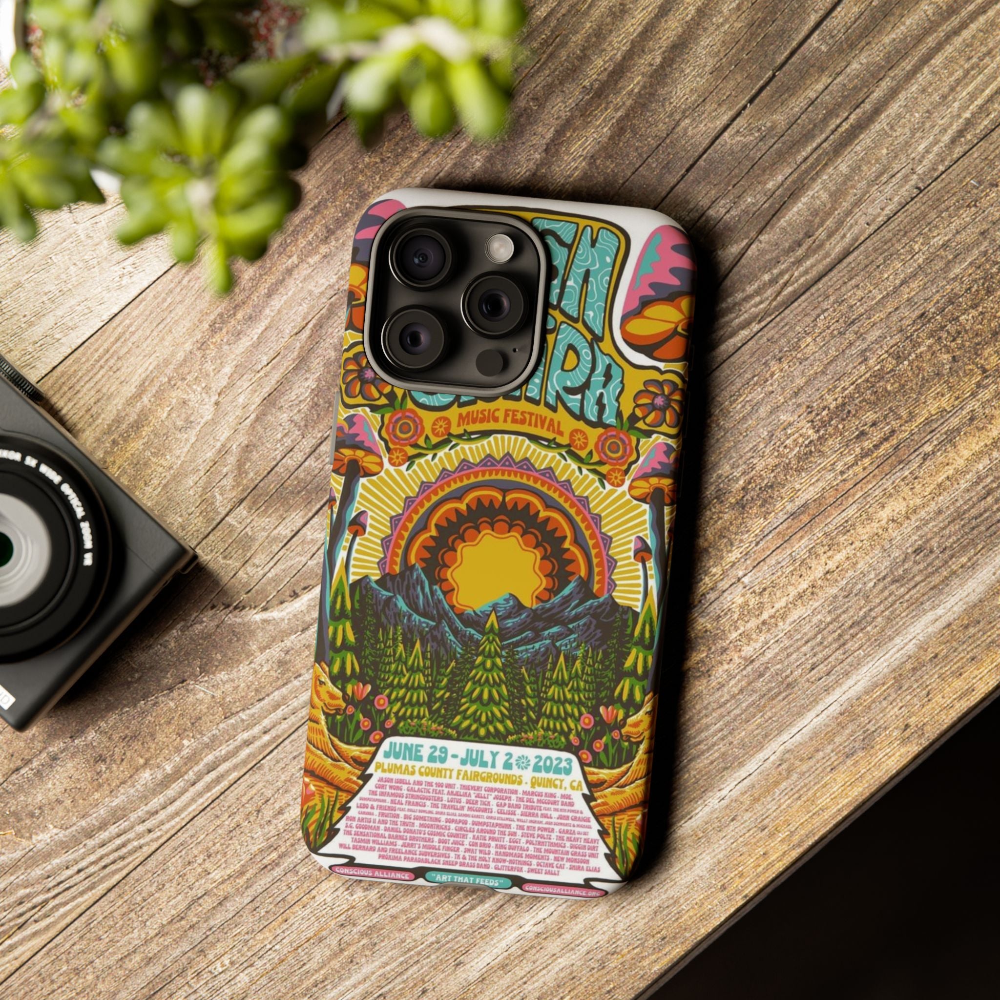 Psychedelic Festival Forest – Retro Mushroom Tough iPhone Case